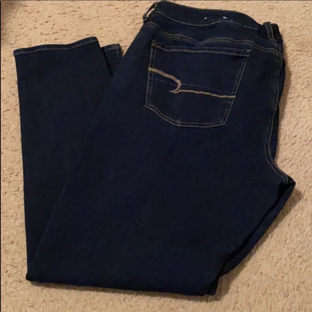 AMERICAN EAGLE 🦅 “Jegging” CROP